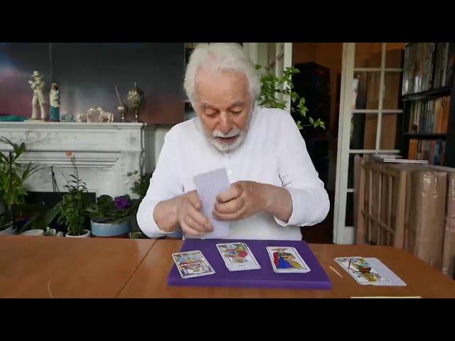 Lección de Tarot por Alejandro Jodorowsky