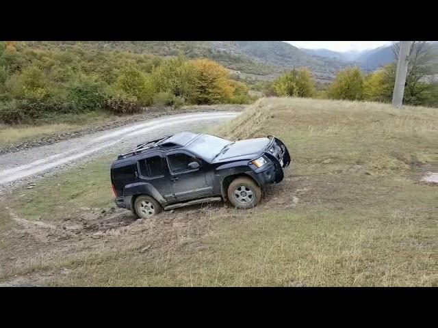 4X4 Nissan Xterra Off-Road 4WD