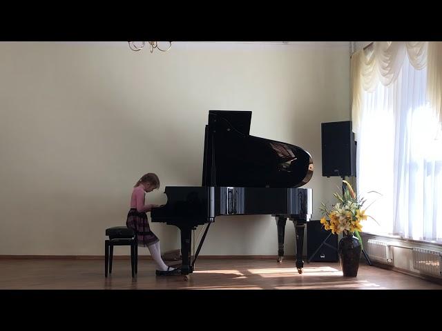 Василиса Паршкова, 7 лет, фортепиано.