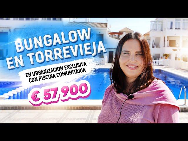 Viviendas en España. Bungalow en Torrevieja en urbanizacion exclusiva con piscina comunitaria