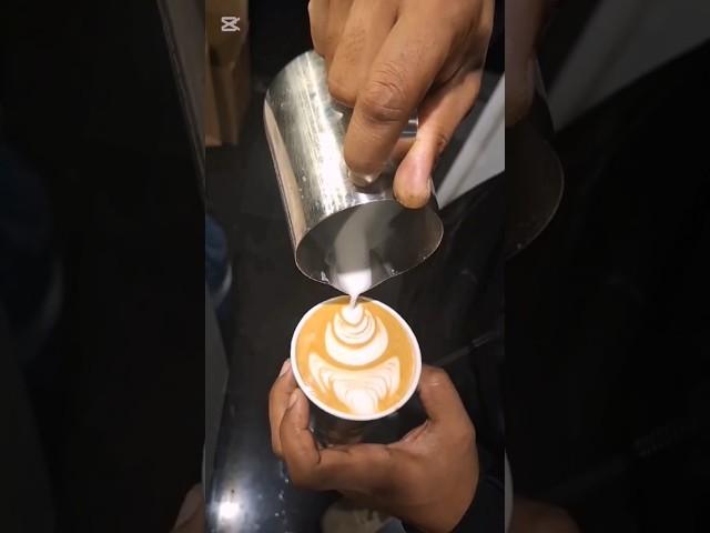 Coffee latte #barista #latteart#viral #shorts