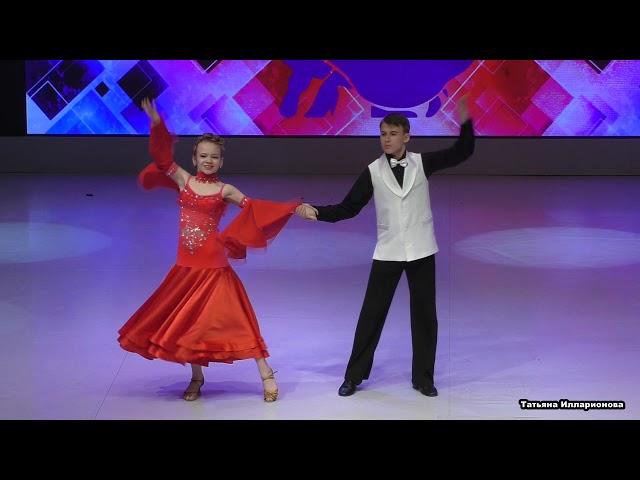 "Большой Вальс" III областной фестиваль - Ансамбль бального танца "Весна" - "Марионетки"