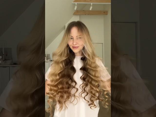 What do you think? Yes or No? #easycurls #hairstyle #hairtok #curlyhairhacks #easyhair #hairtutorial