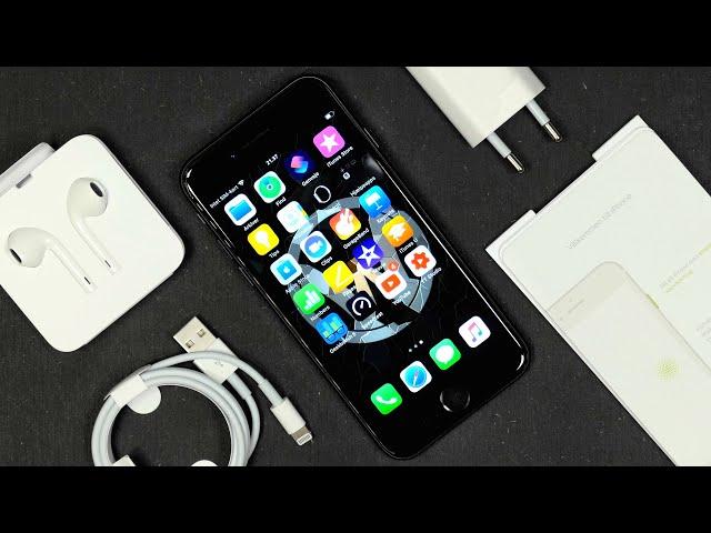 iPhone 7 in 2020 - Unboxing, Setup & Testing