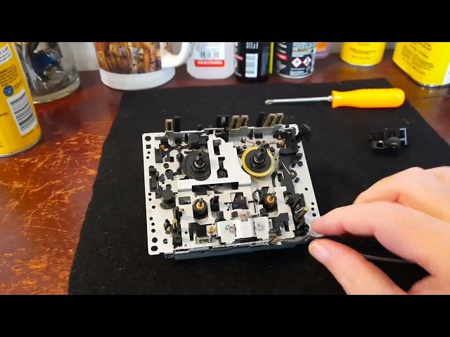 Technics RS-TR212 cassette deck repair. broken gear and oh snap.