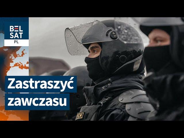 Psy i karabiny. Mundurowi Łukaszenki ćwiczą przed wyborami prezydenckimi