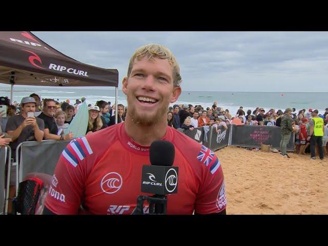 John John Florence Buzzer Beater in Narrabeen - Freesurf Magazine