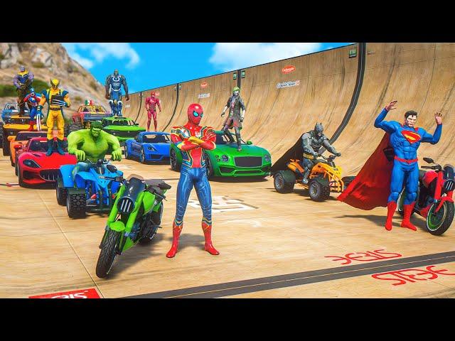 THE AVENGERS MARVEL VS JUSTICE LEAGUE DC COMIC | Racing Superheroes Challenge In Casino Track #545