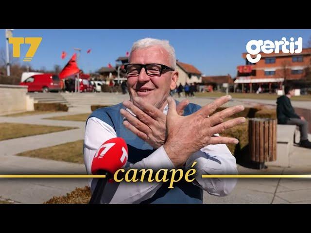 Qytetarët mbushin Prekazin e Adem Jasharit, emocione e lot | Canapé | T7