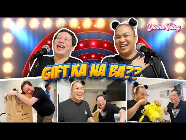 GIFT GIVING MUNA TAYO WITH ATE NEGI! AND MERON DIN SYA PARA SA AKIN! | DIVINE TETAY