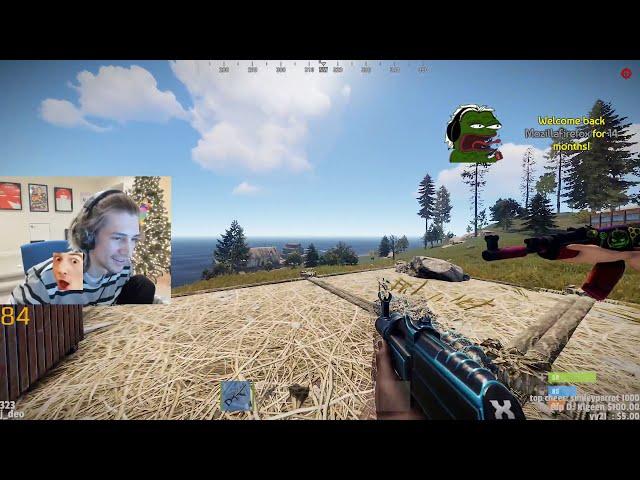 xQc Reacts to his own skin in Rust