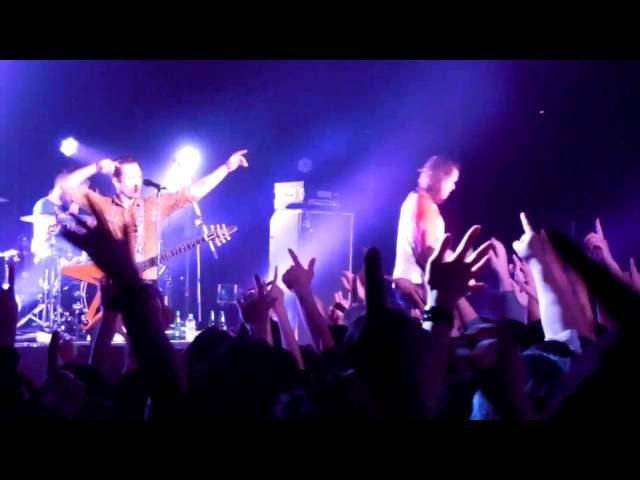 ASH - Burn Baby Burn - Live @Liquidroom Tokyo Japan 2016