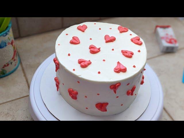 Onson Tort Tayyorlash | Qaymoqli Krem bilan tort yegish | Heart Cake