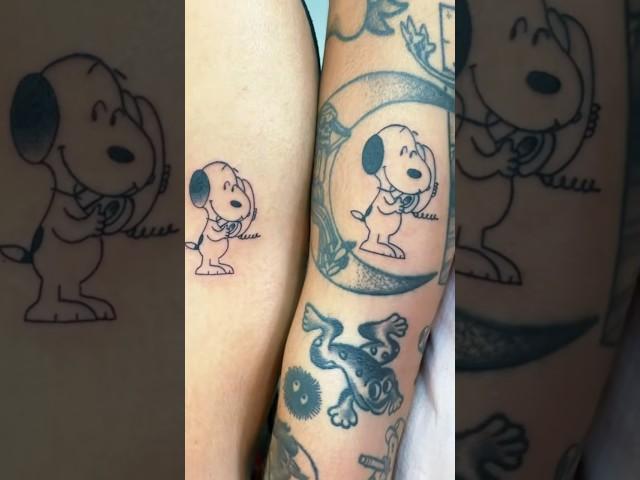FORCING MY MOM TO GET A SNOOPY TATTOO #dyebones #tattootour #snoopy