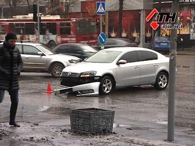На проспекте Ленина столкнулись две иномарки