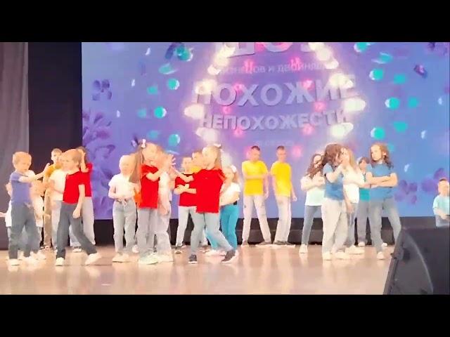 Похожие непохожести.2025г Шоу близнецов и двойняшек. Архангельск. Соломбала-арт
