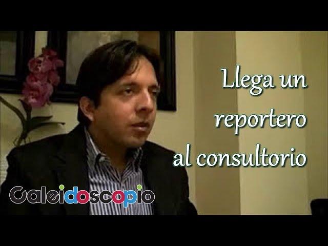 Llega un reportero al consultorio