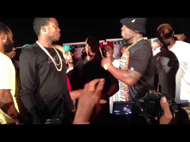 Confrontation between 50 cent and Trav  former G-Unit Member.