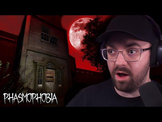 My First Sunny Meadows BLOOD MOON | Phasmophobia