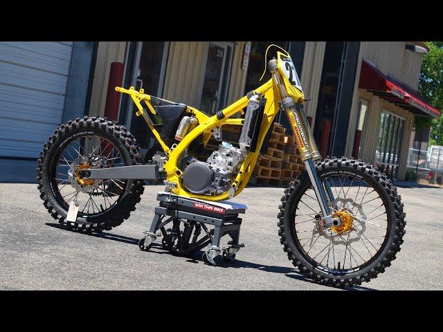 The SEXIEST RM250 build EVER?!  2006 Suzuki Two Stroke Dirt Bike Build