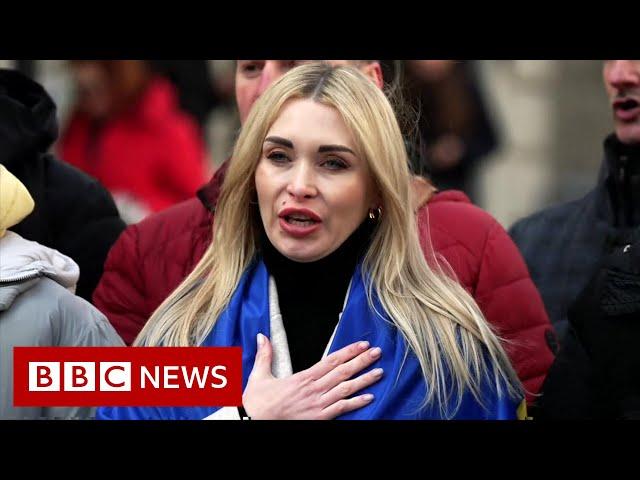 Ukrainians in Lviv standing strong against growing Russian aggression - BBC News