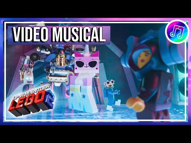 "Essa Música Vai Grudar" - Uma Aventura LEGO® 2 | (Video Musical)