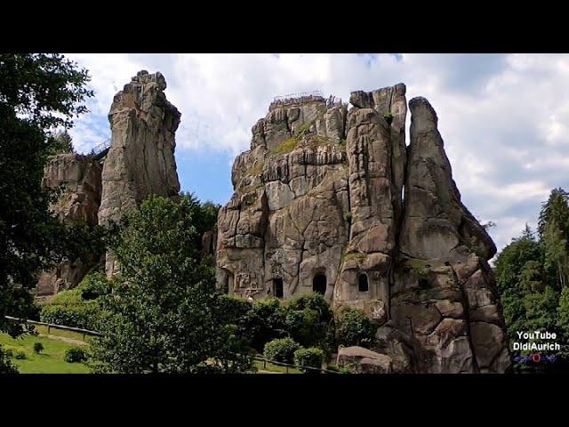 Die Externsteine, Natur Sehenswürdigkeit im Teutoburger Wald bei Horn Bad Sandstein-Felsformation