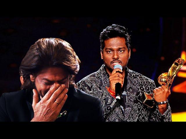 Jawan Director Atlee Dedicated Award To Superstar Shahrukh Khan | zee tv apac Zee Cine Awards 2024