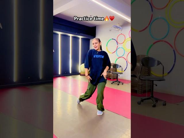 Practice time️#kashishpatel #dancepractice #practicetime #practice #dance #trendingshorts #shorts