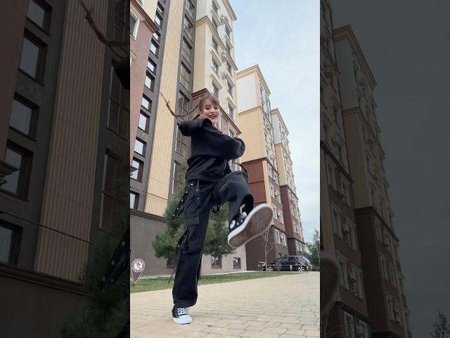 Тгк: Алёныч #dance #трендытиктока #tiktok #тиктокнутая #рекомендации #танцы