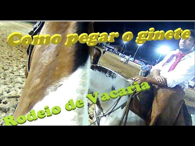 32 Rodeio de Vacaria - Salvando o Ginete do chão