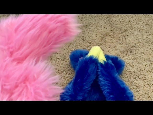 Huggy Wuggy Is Hungry | Poppy’s Playtime Plushies |