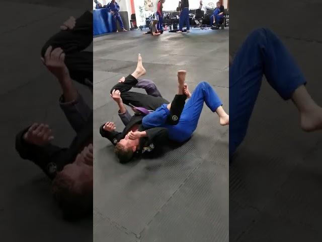 Banana split submission from turtle position BJJ Icon Peterborough #bjj #martialarts #selfdefense