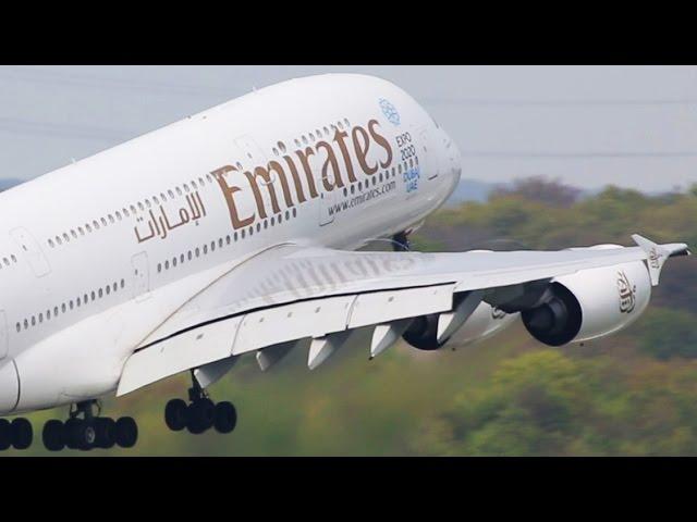 Airbus A380 vs. Boeing 747