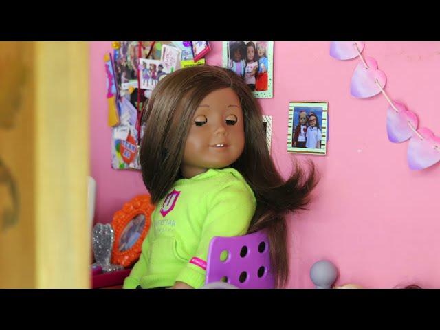 Sophie Claire is Kinda Mean (American Girl Doll Stopmotion)