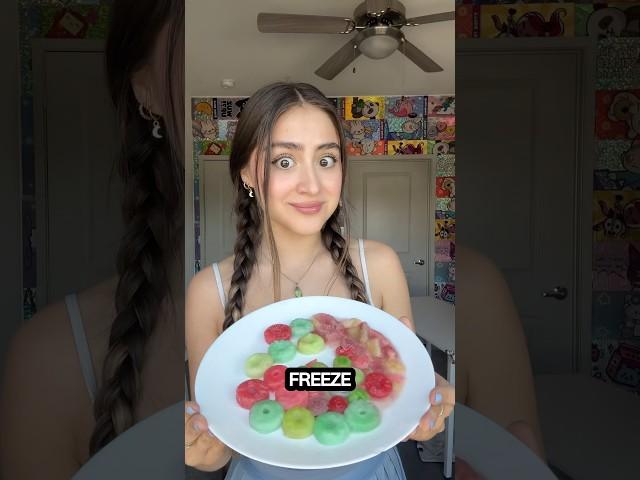 Making the VIRAL Frozen GUMMY BEARS!!