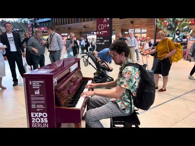 Crazy Public Piano Flashmob at Flughafen BER (Berlin Airport)