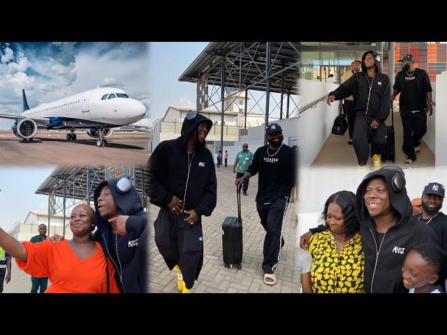 STONEBWOY finally arrives at KUMASI AIRPORT for legacy Nite as fans pull up to take pics with him