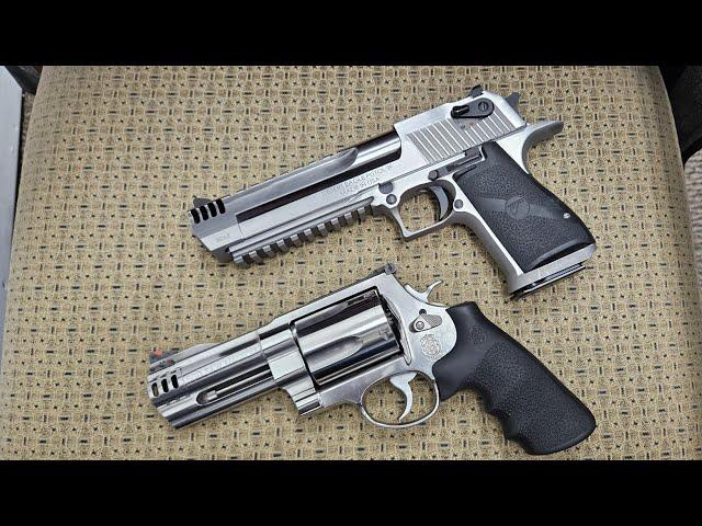 Desert Eagle 50 vs. Smith & Wesson 500