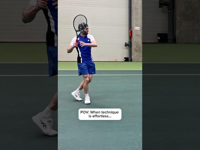 How to Hit a Forehand in Tennis (Relaxation is everything)#tennis #tennisforehand #forehand #shorts