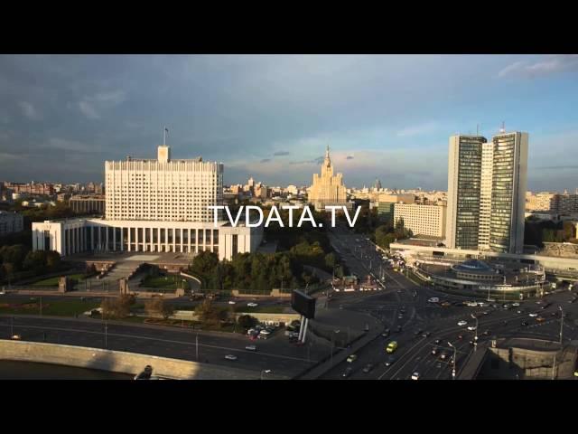 Aerial Drone Filming Moscow Russia, White House, government building Krasnopresnenskaya em