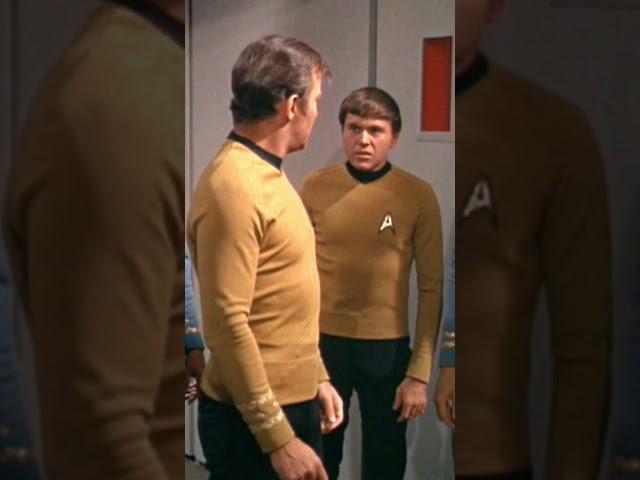 You're telling me nobody else saw that??? #startrek #theoriginalseries @StarTrekTOS #shortsfeed #xyz