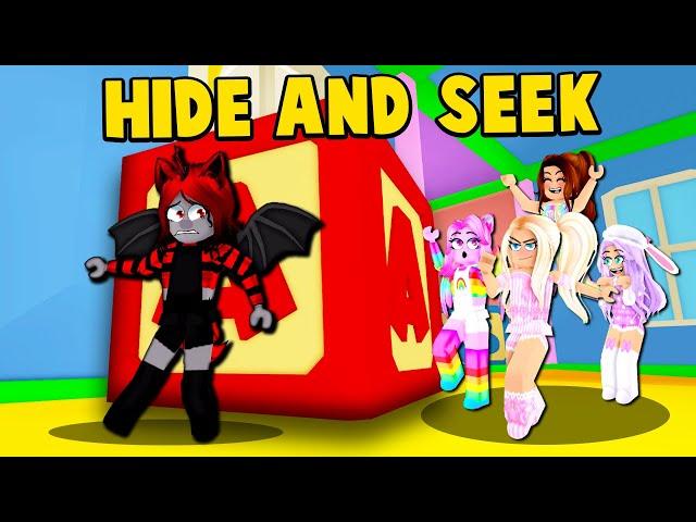 ROBLOX  EXTREME HIDE AND SEEK!