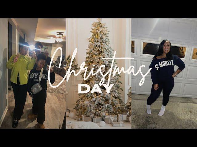 End of Vlogmas! Christmas Day! And Day after everything must get taken down and put up!