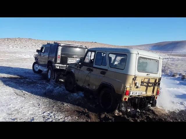 Kizil-Kilisa Hummer.H2 UAZ.469 na bolote