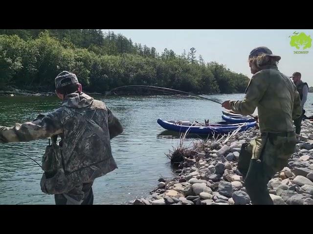 Ловля кижуча в Магаданской области на реке Яне