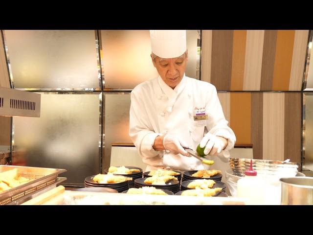 Inside Japan's Famous Buffet: Sushi, Tempura, Cakes & More! A Unique Japanese Dining Experience!