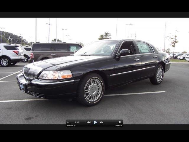 2011 Lincoln Town Car Signature Limited, Start Up, Exhaust, and In Depth Tour