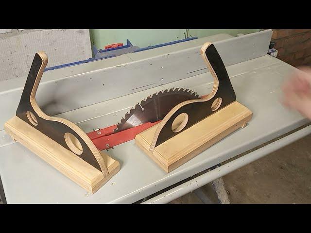 Толкатель для настольной циркулярной пилы из фанеры Table saw pusher