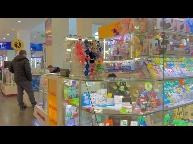 Moscow. Gagarinsky Shopping Center. Leninsky Prospekt metro station. Part 1.